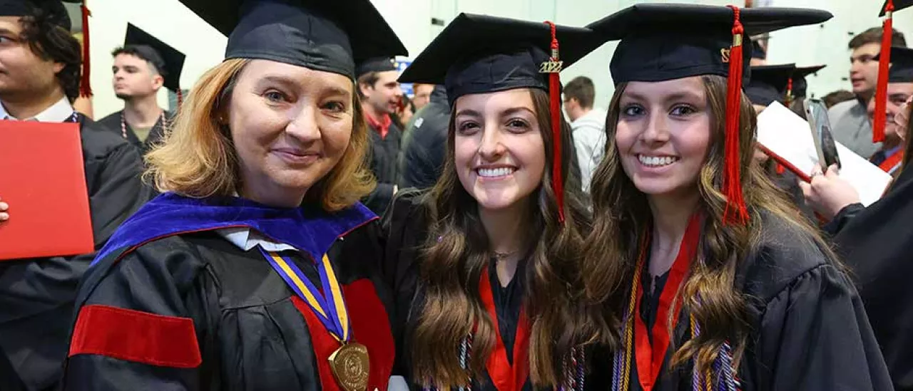 300 Grads Recognized at Fall Commencement SUNY Oneonta