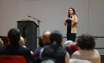 Journalist and author Anna Clark discusses her book "The Poisoned City."