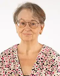 Dr. Arienne McCracken