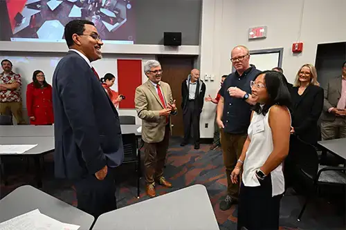 SUNY Chancellor Visits the new OnNY Media Lab