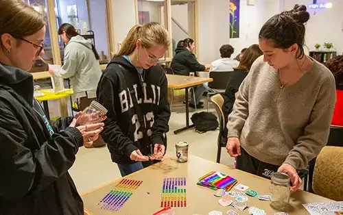 Commuter Hive Students working on Jar project