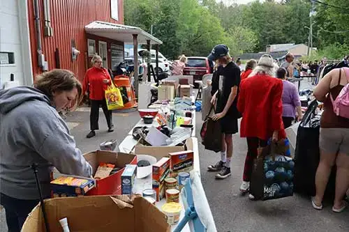 Move out program 2026 residents select items from ReUse center