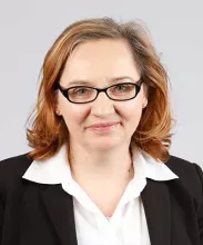 Dr. Laura Munteanu