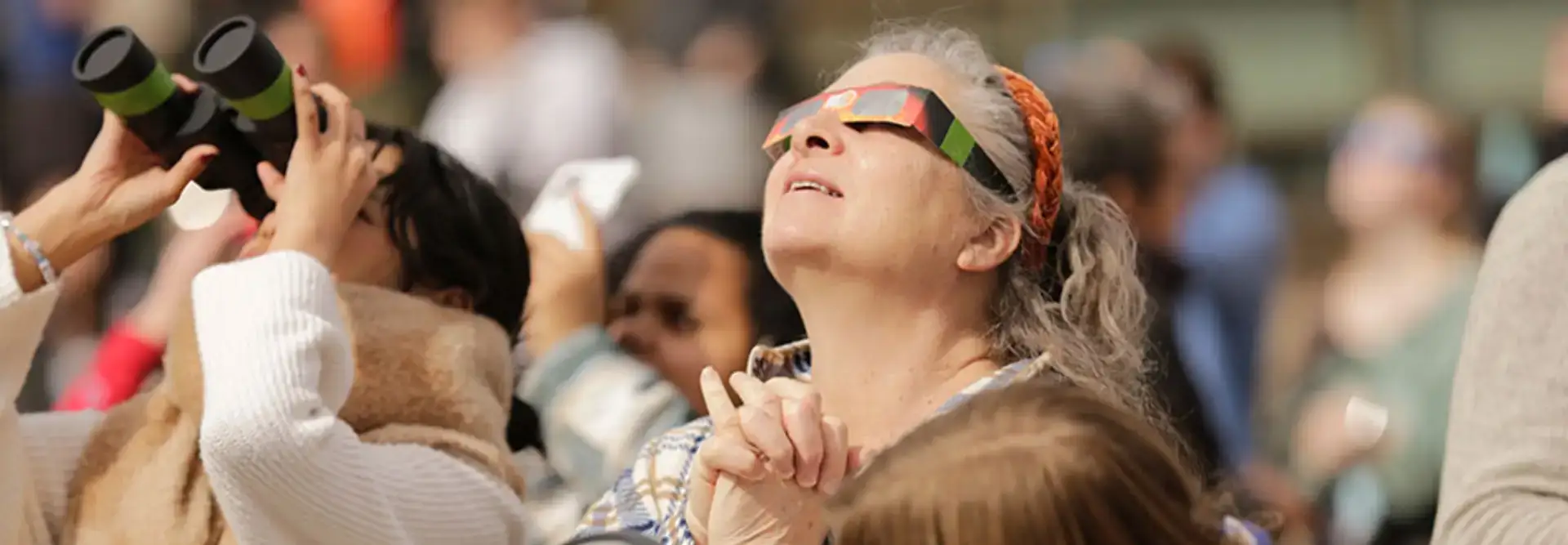 Eclipse Captivates Campus
