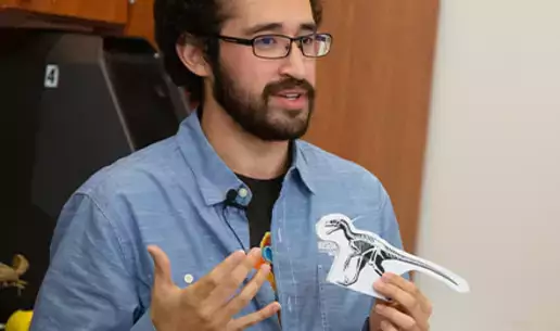 Museum Studies Student Creates Dinosaur Exhibit