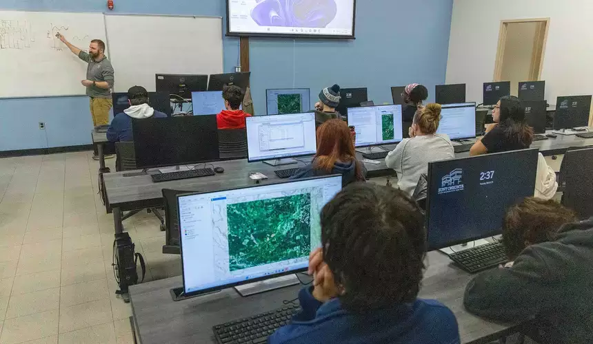 Environmental Sustainability students learn about environmental issues using digital tools.