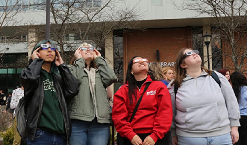 Students watch Eclipse