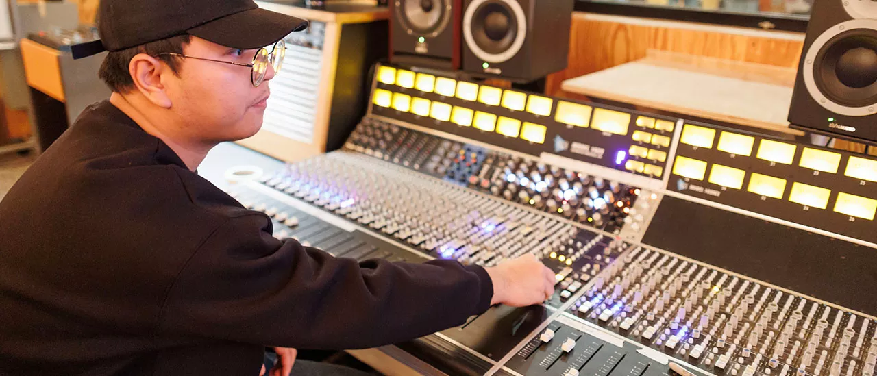 What is in a Music Studio? - IPR