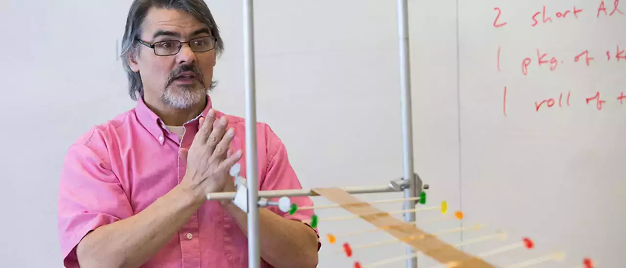 Students in a Physics of Sound course taught by Paul French, associate professor of physics
