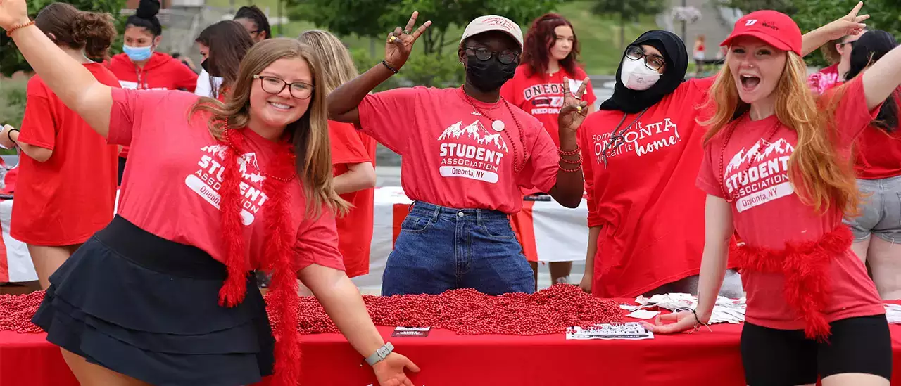 Students celebrate at Red Day