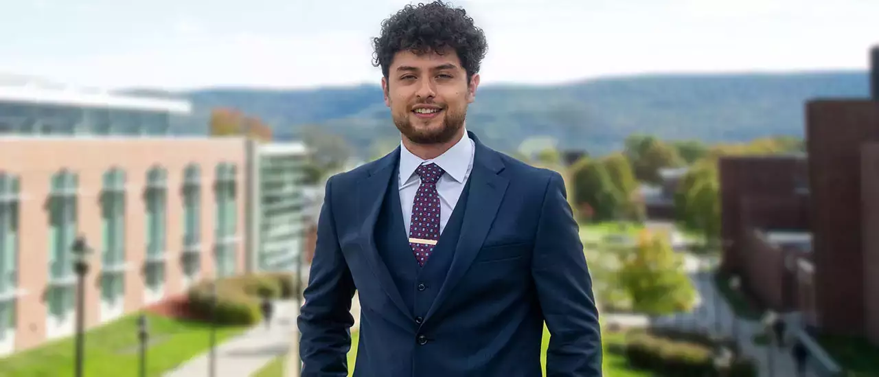 Luis Ayala &rsquo;22