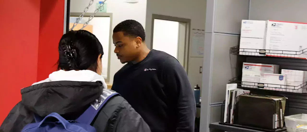 Dragon Express Counter