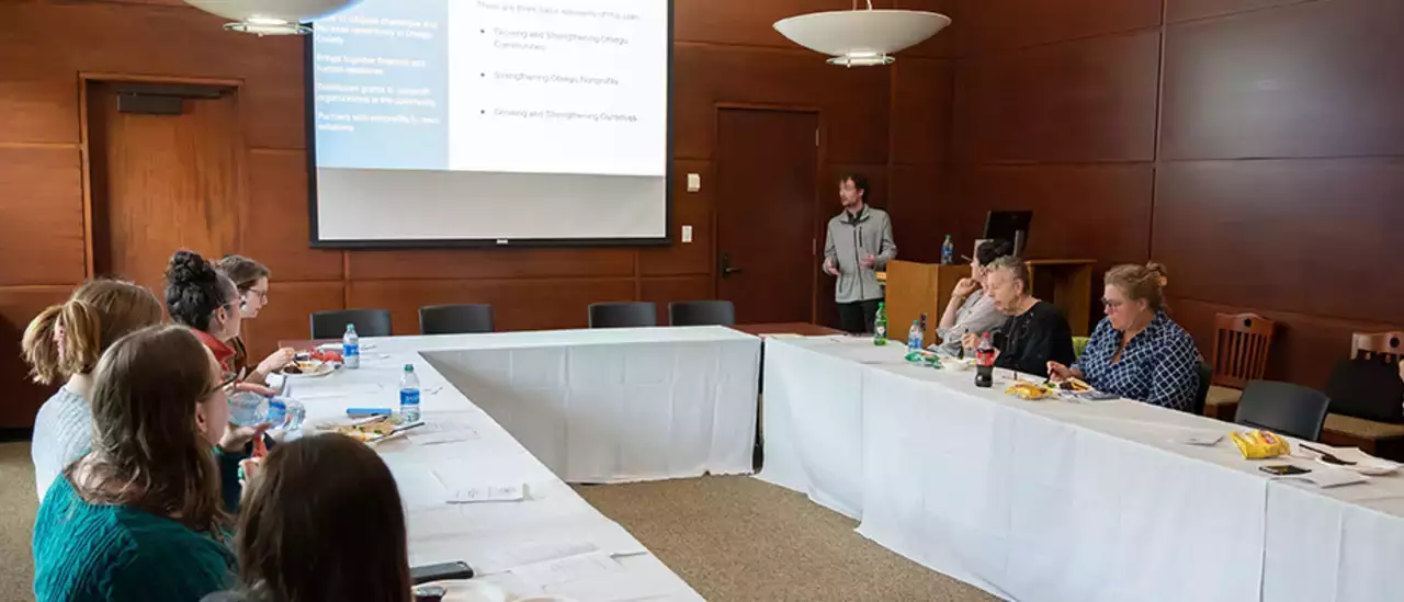 Community-Based Internships Benefit Students, Partners