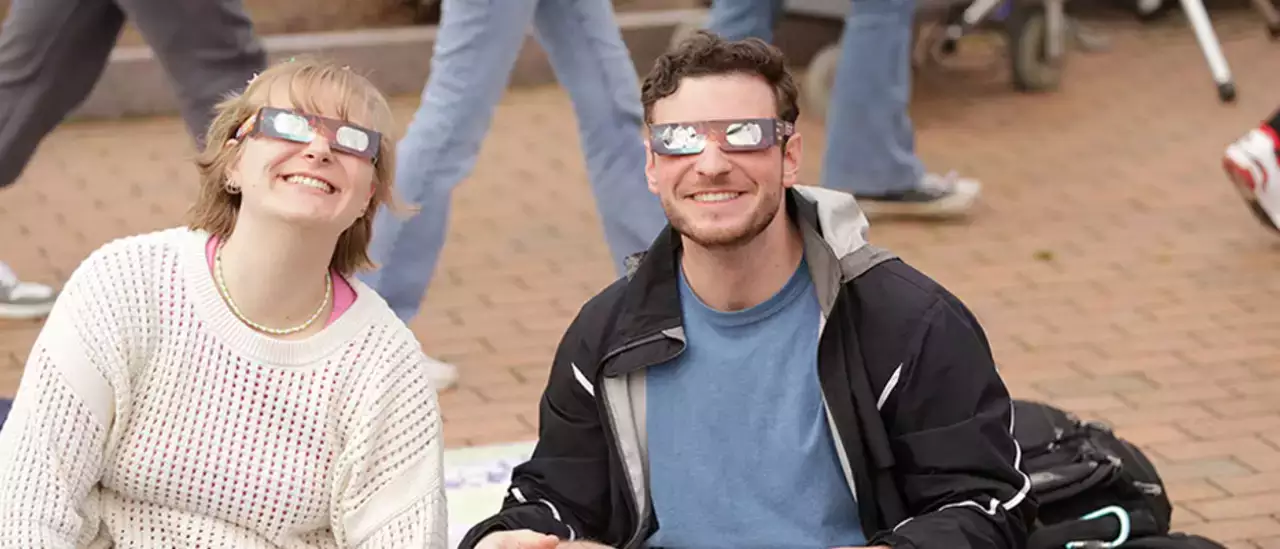 Eclipse Captivates Campus