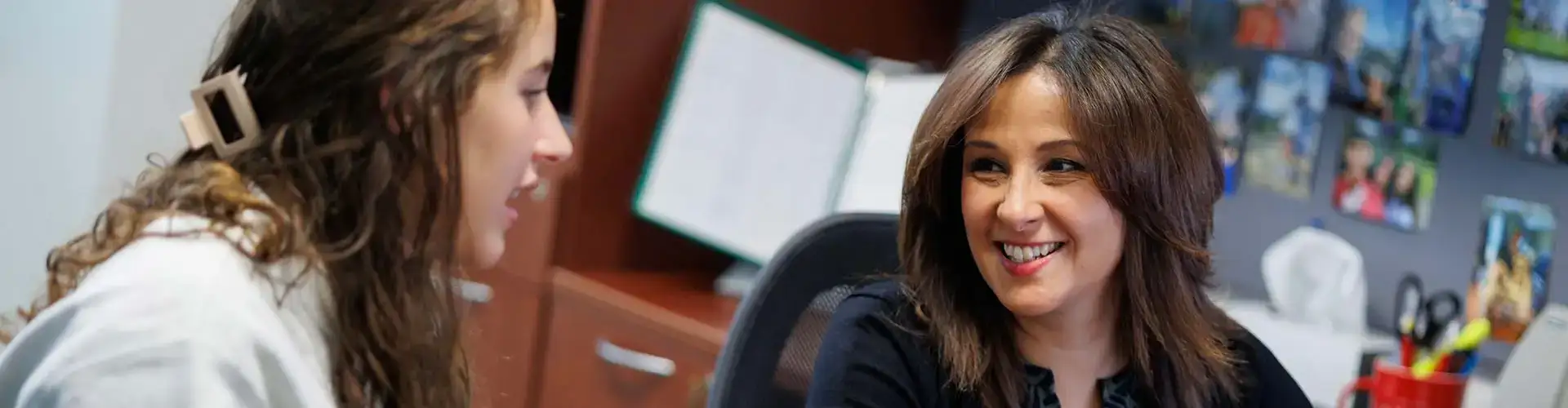 Student meets with academic advisor