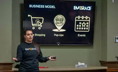 Student presenting during the Oneonta-Hartwick Start-up Challenge