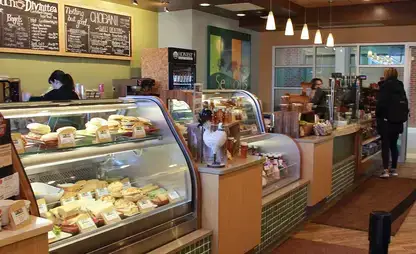 Seasons Cafe in Fitzelle Hall