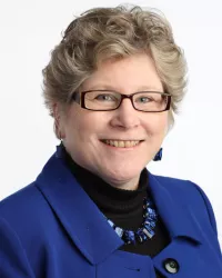Dr. Jennifer Bueche