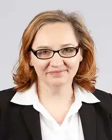 Dr. Laura Munteanu