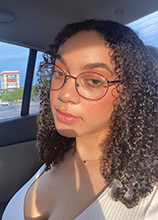 Mia